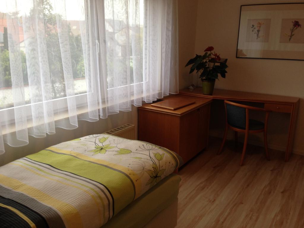 Ferienwohnung Worms Esterno foto